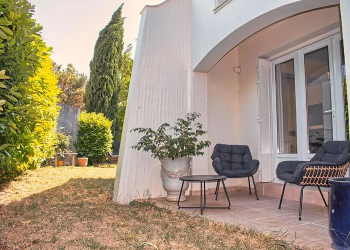 Σπίτι διακοπών Agreable Maison 3 Avec Piscine Καρκασόν